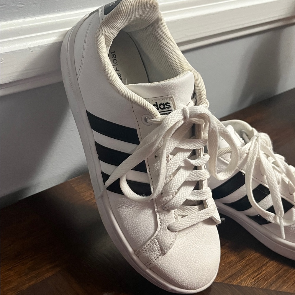 ADIDAS ORTHOLITE FLOAT WOMEN’S SHOES SNEAKERS SZ 6.5 - Picture 2 of 9